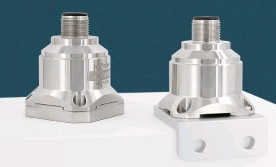 AKG392 産業用MEMS 3軸振動センサー（速度・振幅出力付き）